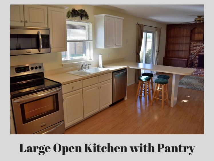 Large Open Kitchen with Pantry