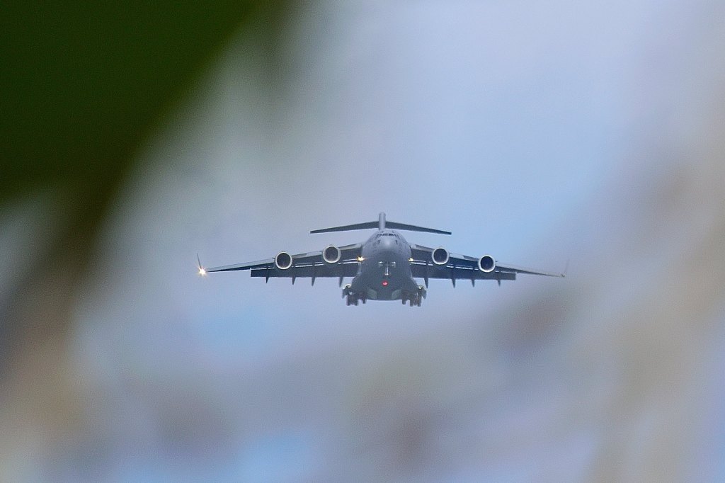 Boeing C-17 Globemaster doing touch and goes and Patrick Air Force Base