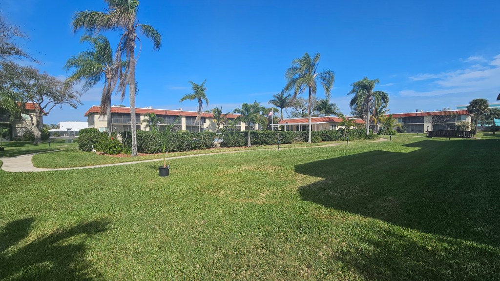 St Lucie Gardens green space