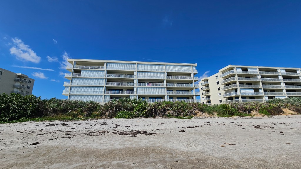 Horizon East condo in Satellite Beach. Every condo has a balcony facing east.