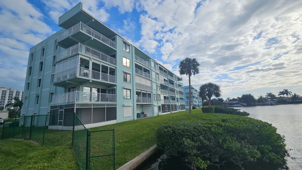 The Commodore Condo in Cocoa Beach