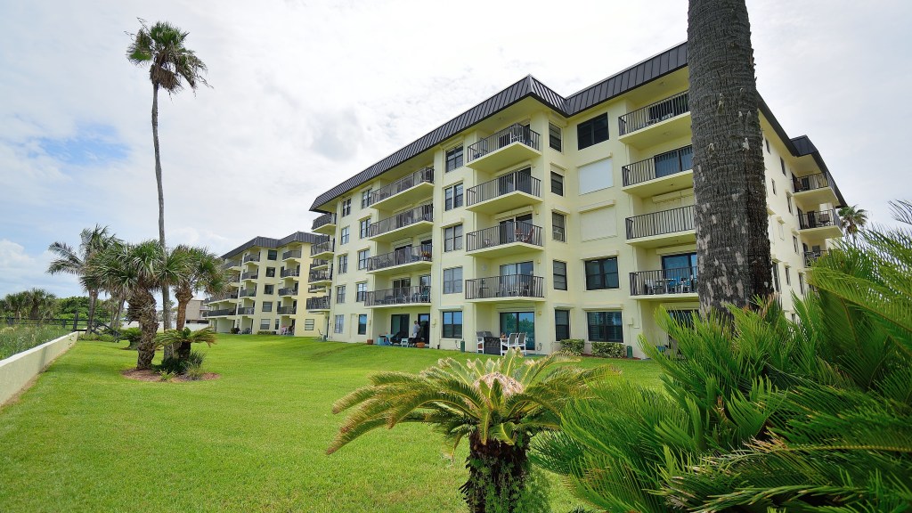 Sea Oats Condo in Cocoa Beach