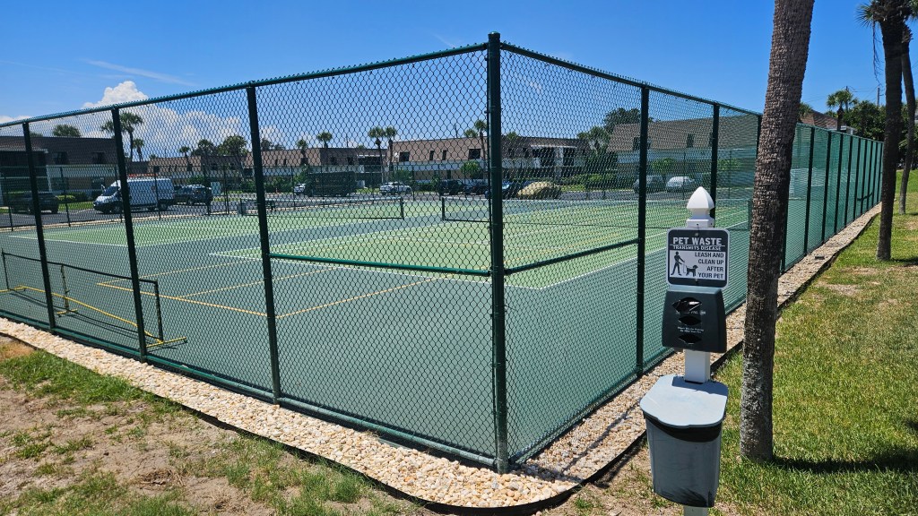 Palm Colony tennis courts
