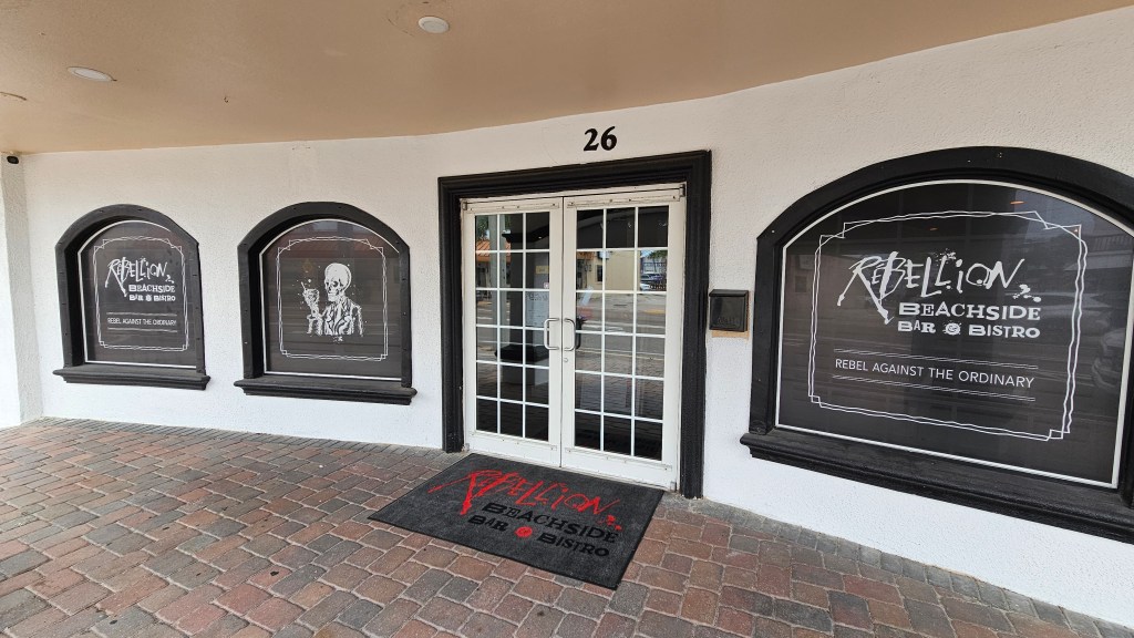Rebellion bar and bistro in downtown cocoa beach