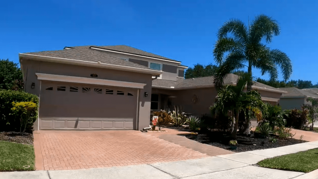 examples of the half duplex in capron ridge