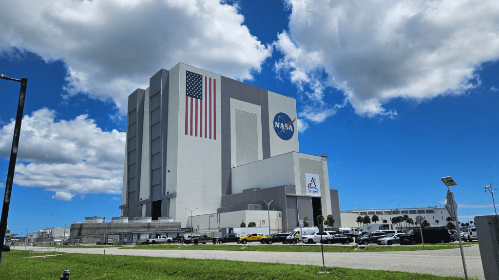 the VAB building at Kennedy Space Center