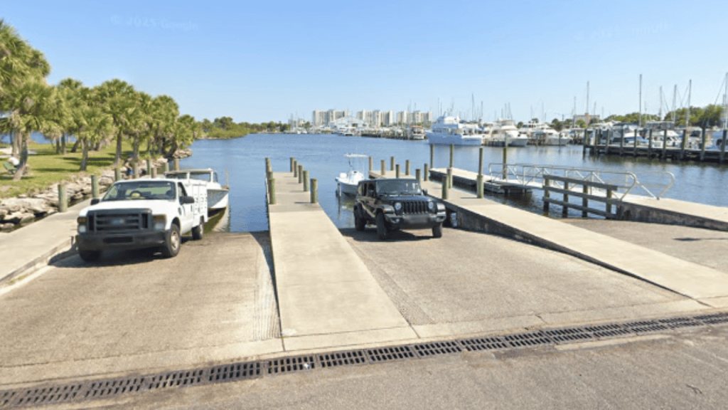 public boat ramp